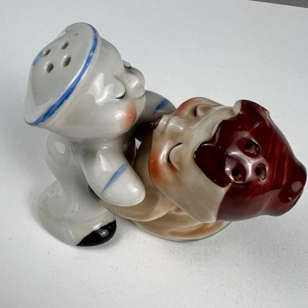 VTG Van Tellingen Salt Pepper Shakers 1940s Mermaid Sailor Kissing Ceramic 4in